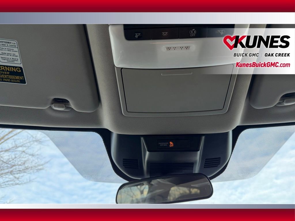 Used 2024 Nissan Rogue S image 15