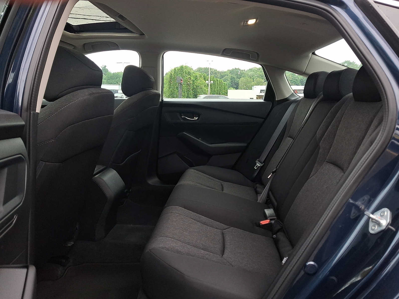 Used 2023 Honda Accord EX image 10