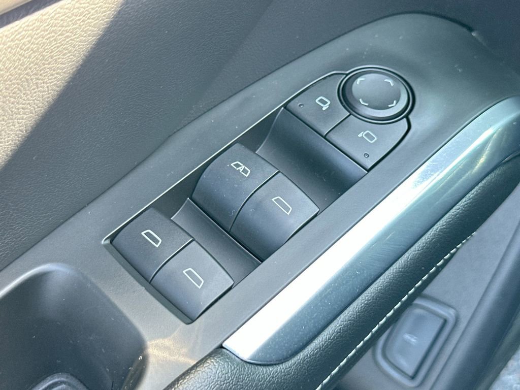 Certified 2024 Chevrolet Traverse LT w/ LPO, Floor Liner Package AWD/4WD image 17