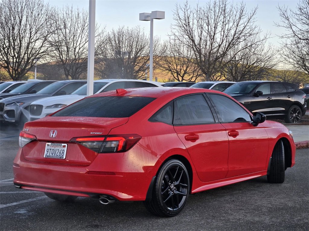 Used 2025 Honda Civic Sport image 4