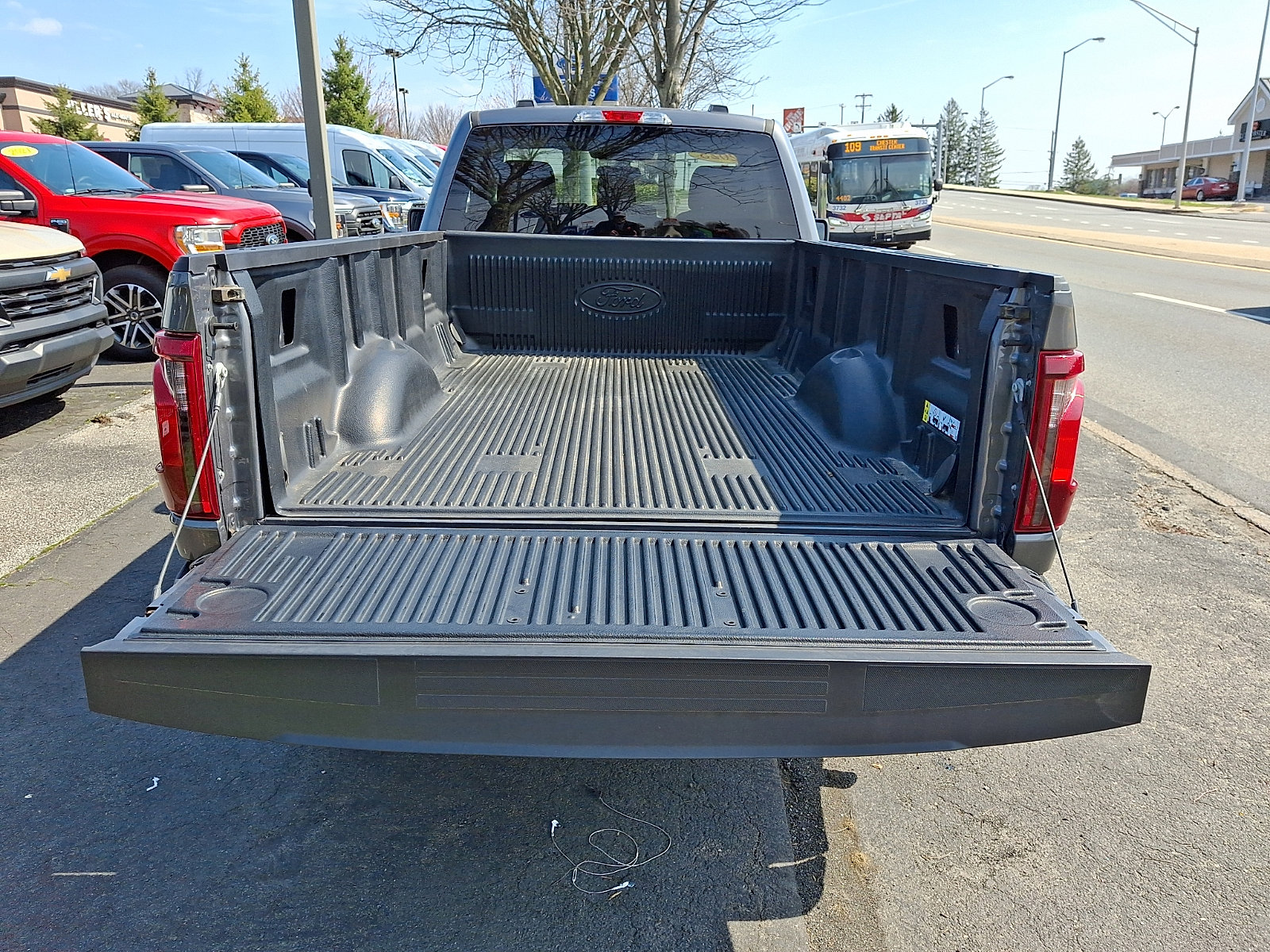 Used 2025 Ford F150 XL w/ Equipment Group 103A High image 28