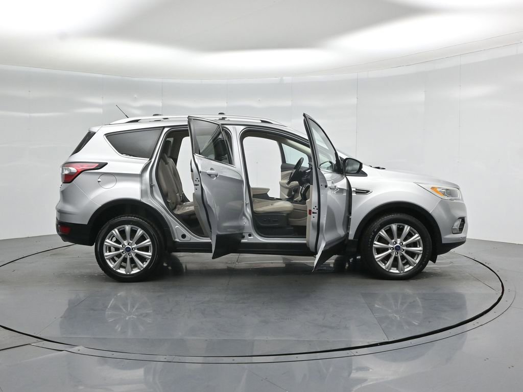 Certified 2017 Ford Escape Titanium w/ Equipment Group 301A image 5