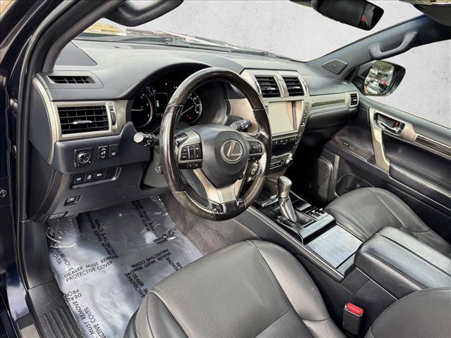 Used 2020 Lexus GX 460 Premium w/ Premium Package AWD/4WD image 11