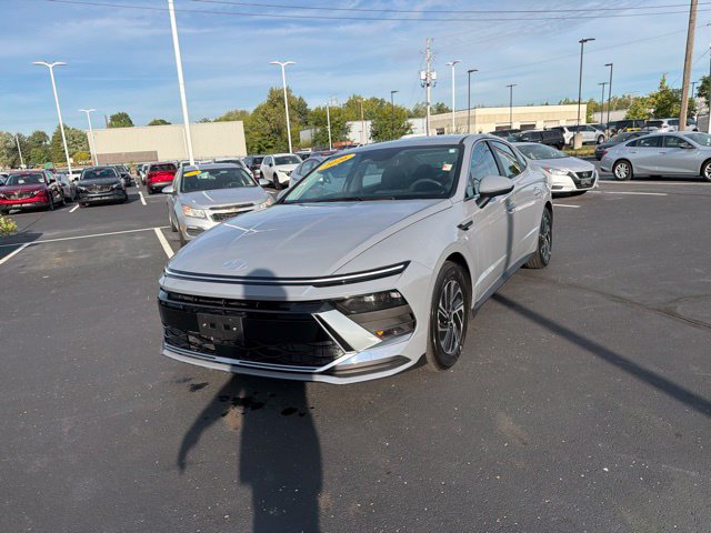 Used 2026 Hyundai Sonata Blue FWD image 17