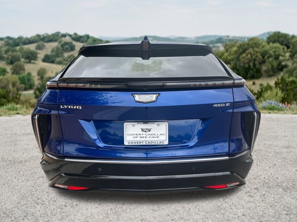 Used 2023 Cadillac Lyriq 2WD image 6