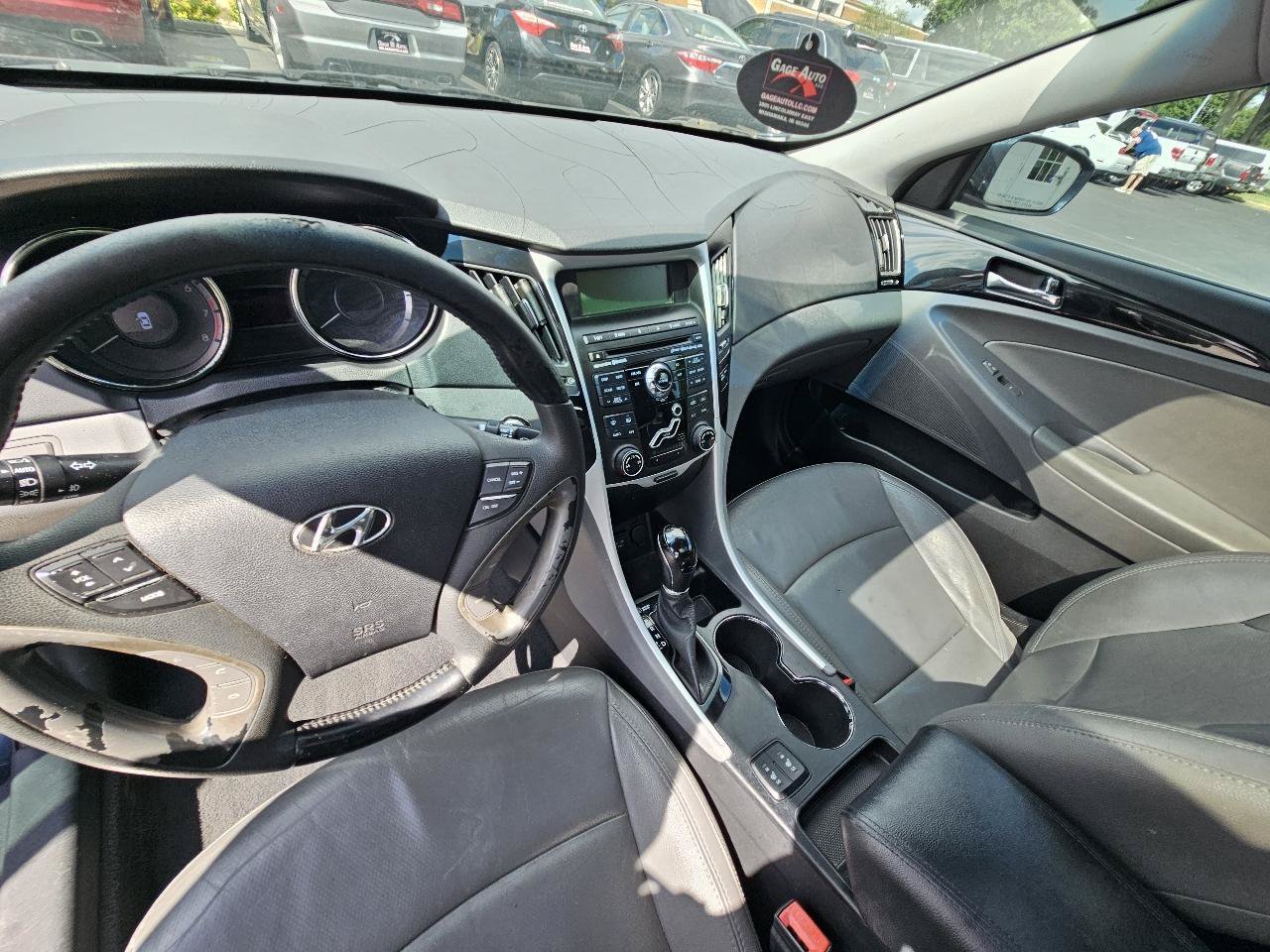 Used 2011 Hyundai Sonata Limited FWD image 16