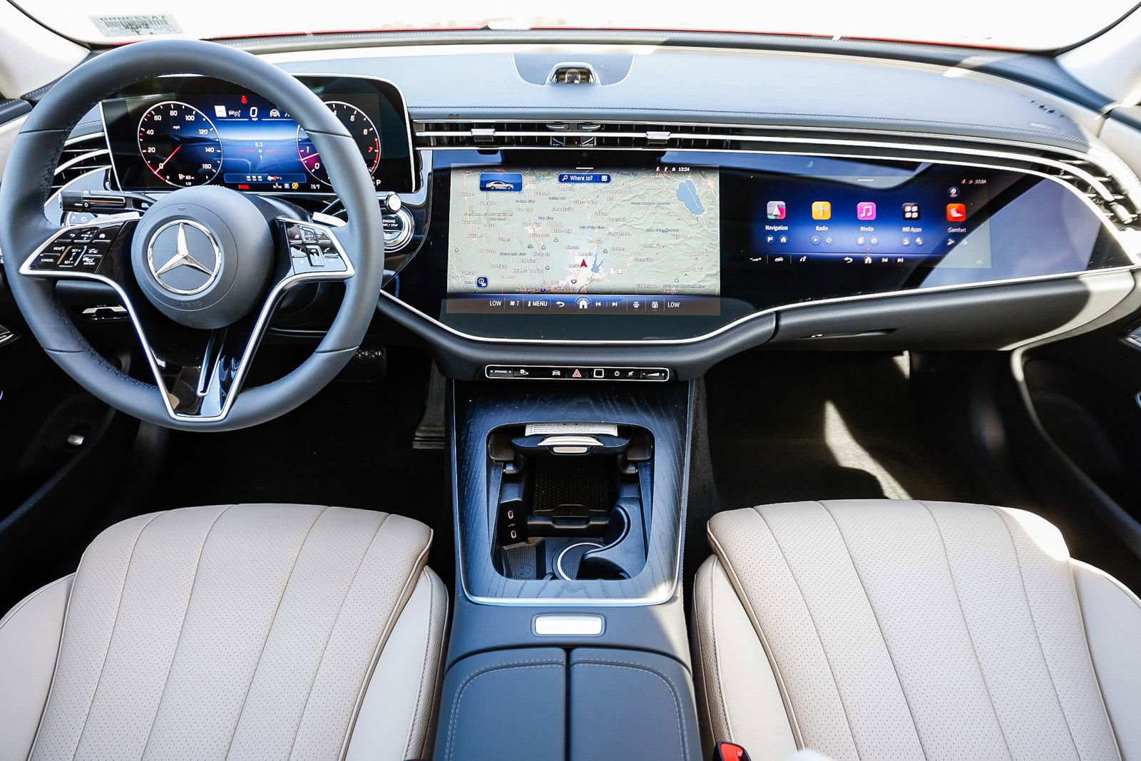 New 2026 Mercedes-Benz E 350 4MATIC Sedan image 10