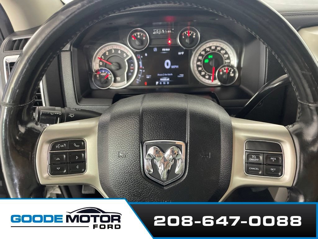 Used 2014 RAM 3500 Laramie w/ Convenience Group AWD/4WD image 15