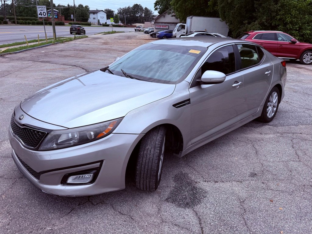 Used 2015 Kia Optima LX FWD image 1