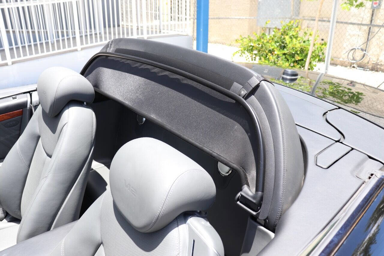 Used 2005 Mercedes-Benz SL 600 image 26