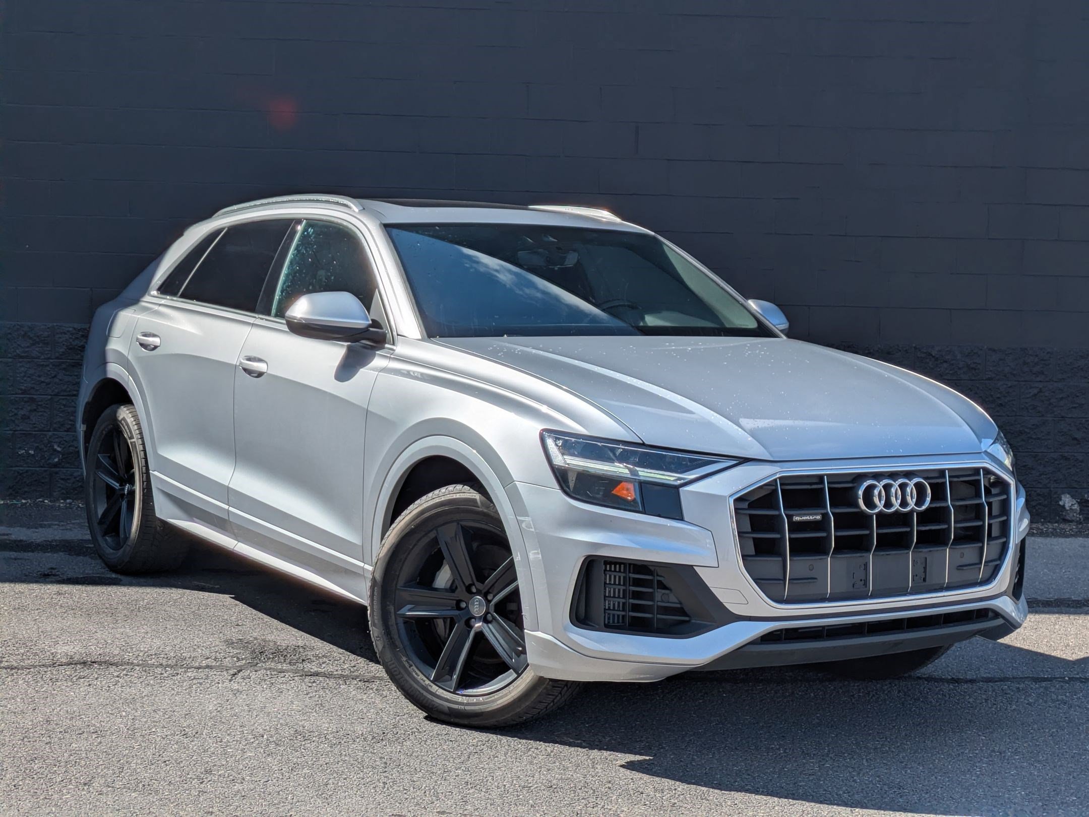 Certified 2019 Audi Q8 Premium w/ Convenience Package AWD/4WD image 3