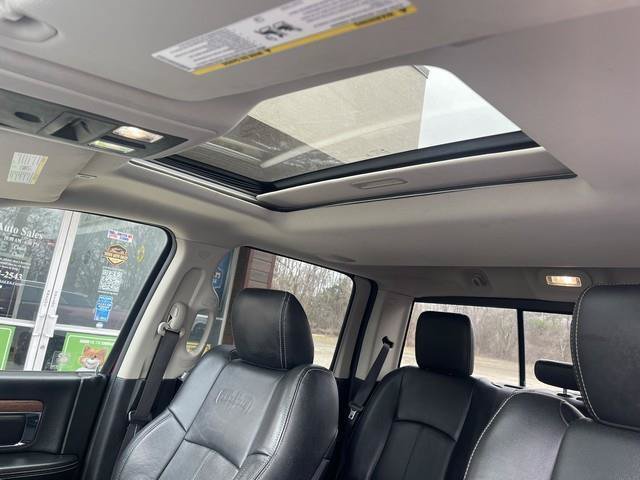 Used 2018 RAM 1500 Laramie AWD/4WD image 19