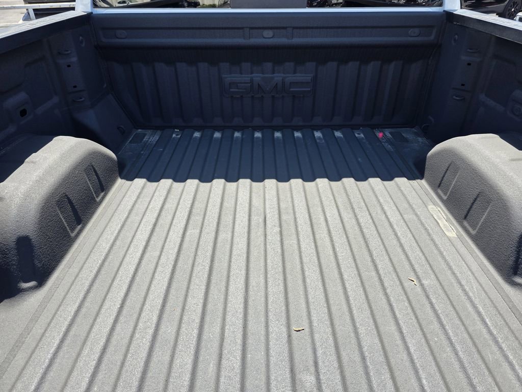 Used 2025 GMC Sierra 1500 AT4X AWD/4WD image 35