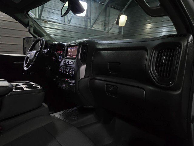 Used 2022 Chevrolet Silverado 2500 Custom w/ Custom Value Package AWD/4WD image 14