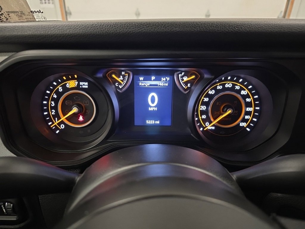 Used 2024 Jeep Wrangler Sport image 15