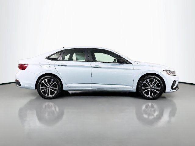 New 2026 Volkswagen Jetta Sport FWD image 8