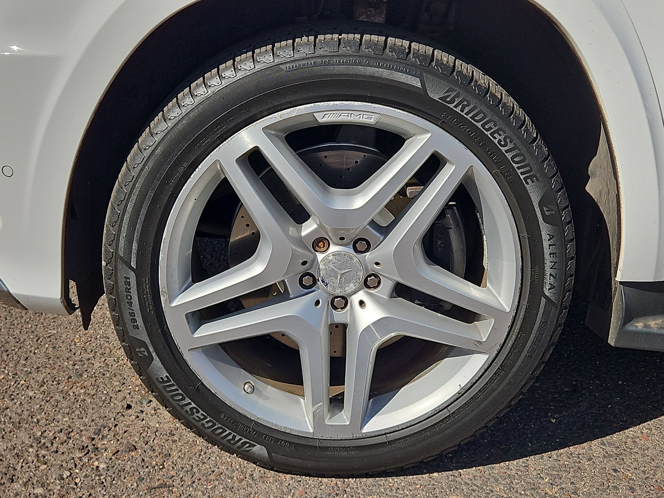 Used 2016 Mercedes-Benz GL 550 4MATIC image 10