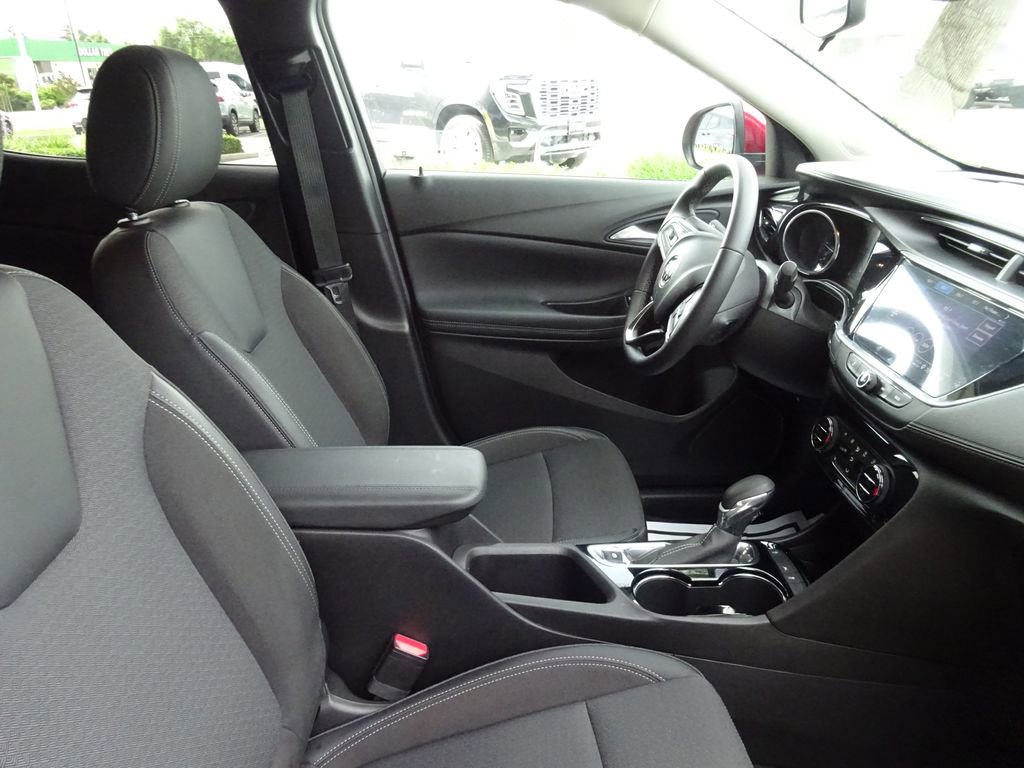 Certified 2021 Buick Encore GX Select image 18