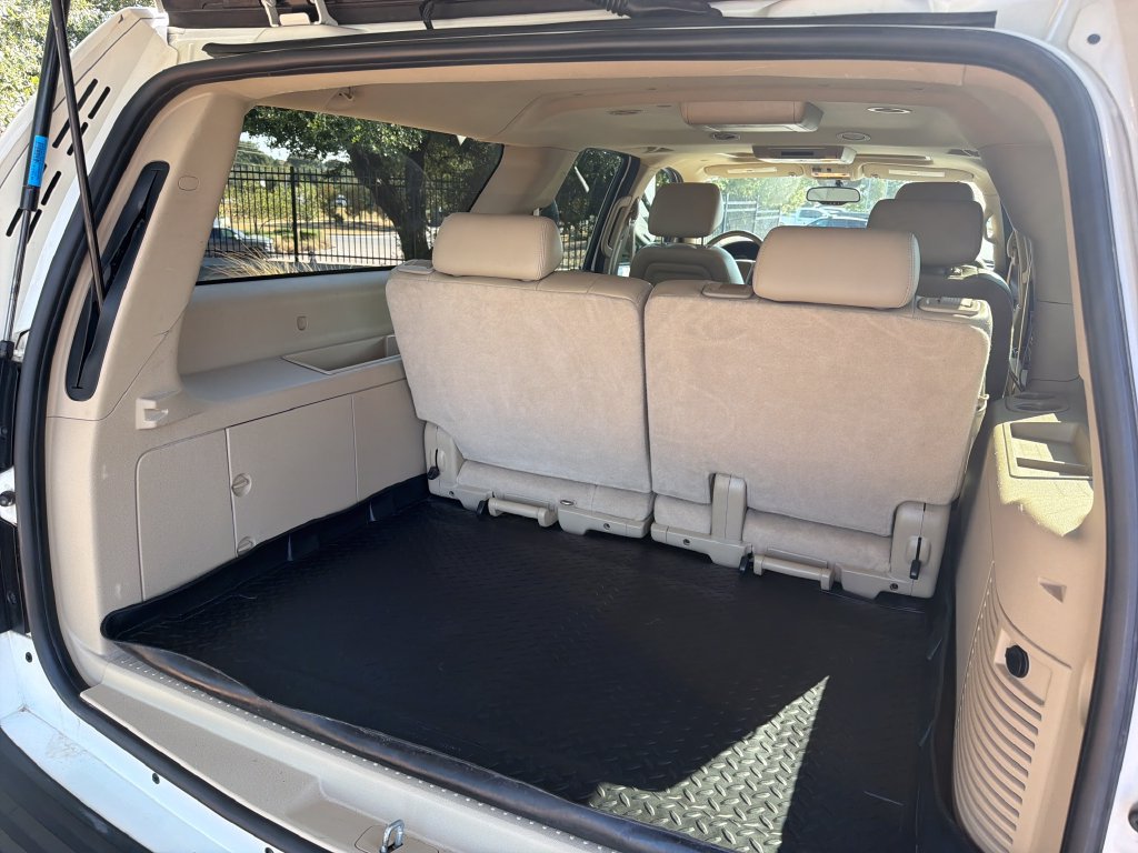 Used 2010 Chevrolet Suburban LTZ AWD/4WD image 43