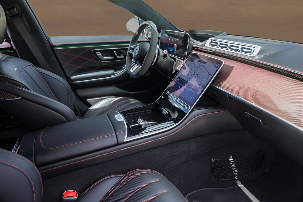 Used 2024 Mercedes-Benz S 63 AMG S image 29