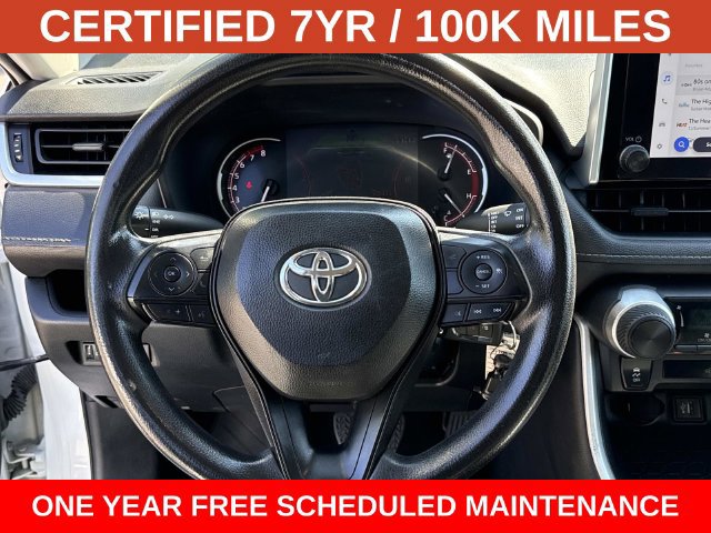 Used 2024 Toyota RAV4 LE AWD/4WD image 18