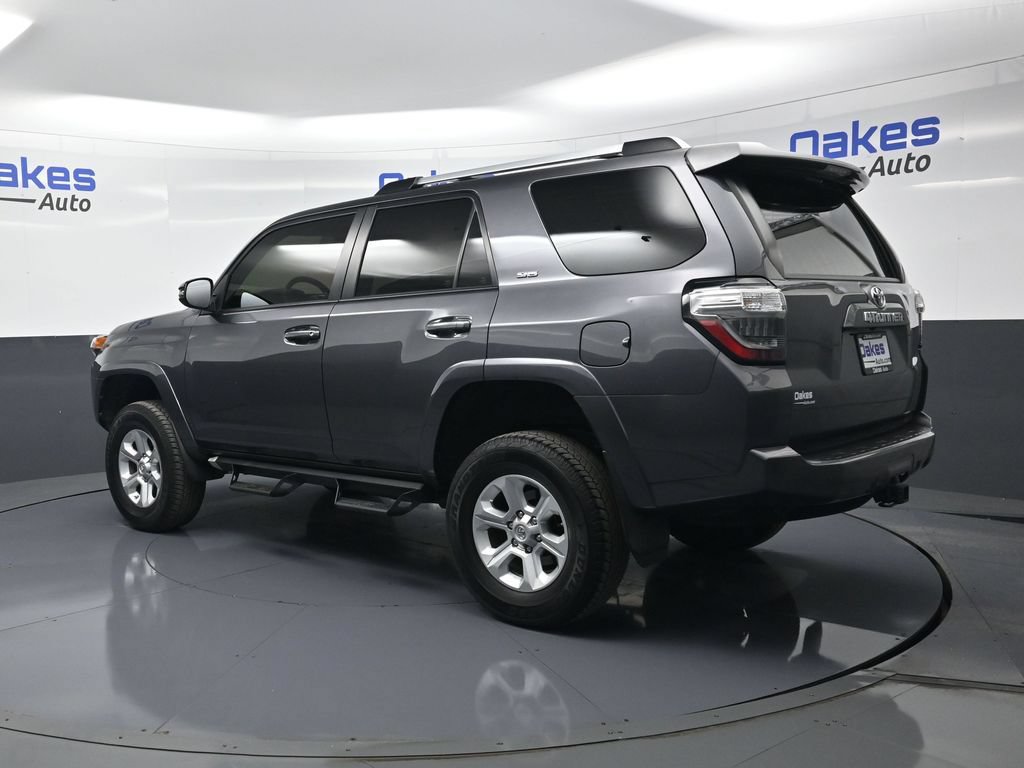 Used 2021 Toyota 4Runner SR5 Premium w/ Moonroof Package AWD/4WD image 6