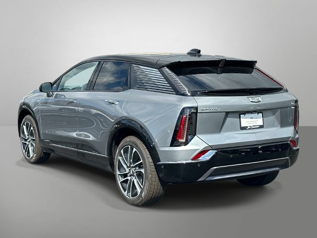 New 2027 Cadillac Optiq Sport w/ LPO, Floor Liner Package AWD/4WD image 16