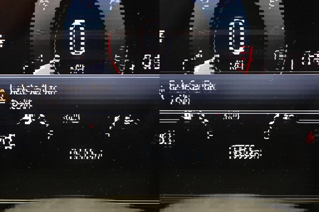 Used 2025 GMC Terrain Elevation image 18