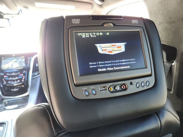 Used 2019 Cadillac Escalade Platinum image 14