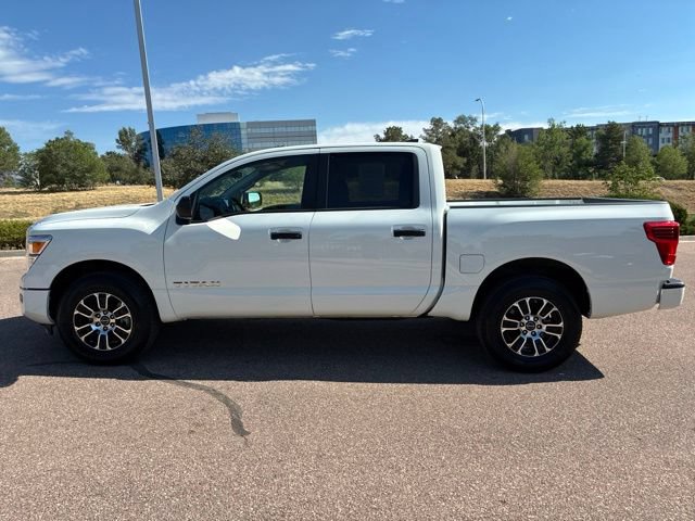 Certified 2024 Nissan Titan SV AWD/4WD image 5