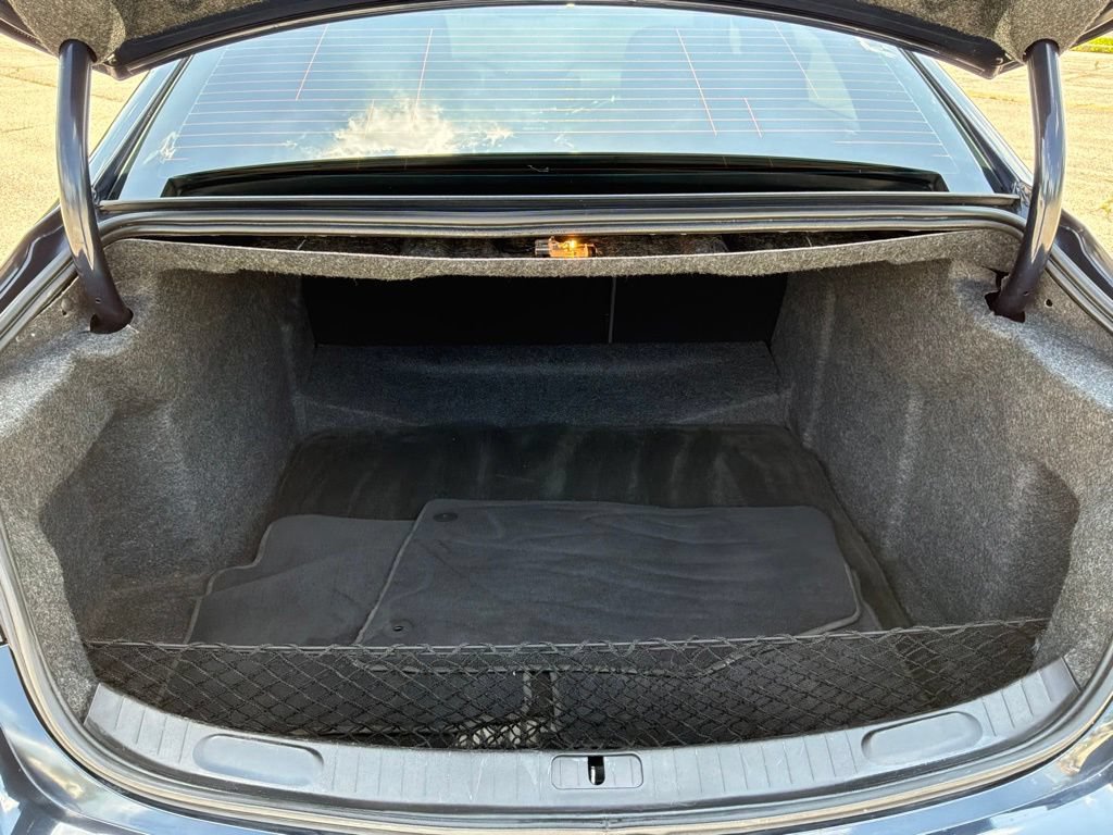 Used 2017 Chevrolet Impala LT w/ Convenience Package FWD image 28