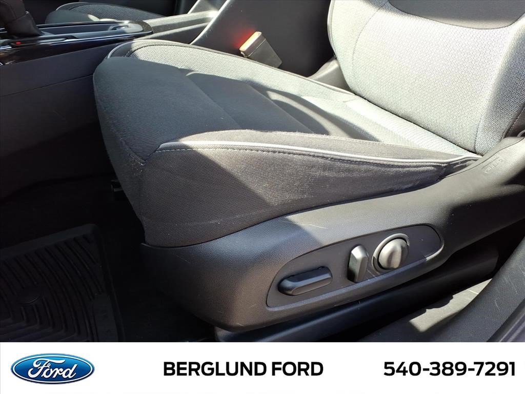 Used 2022 Chevrolet TrailBlazer LT FWD image 16
