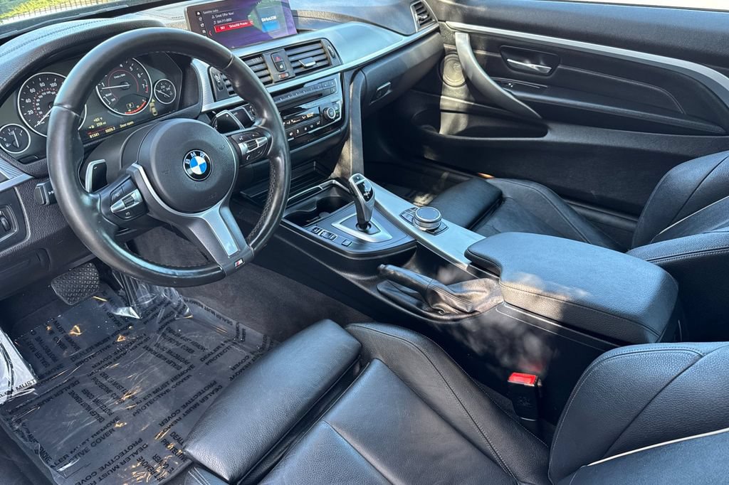 Used 2020 BMW 430i Coupe w/ M Sport Package RWD image 9