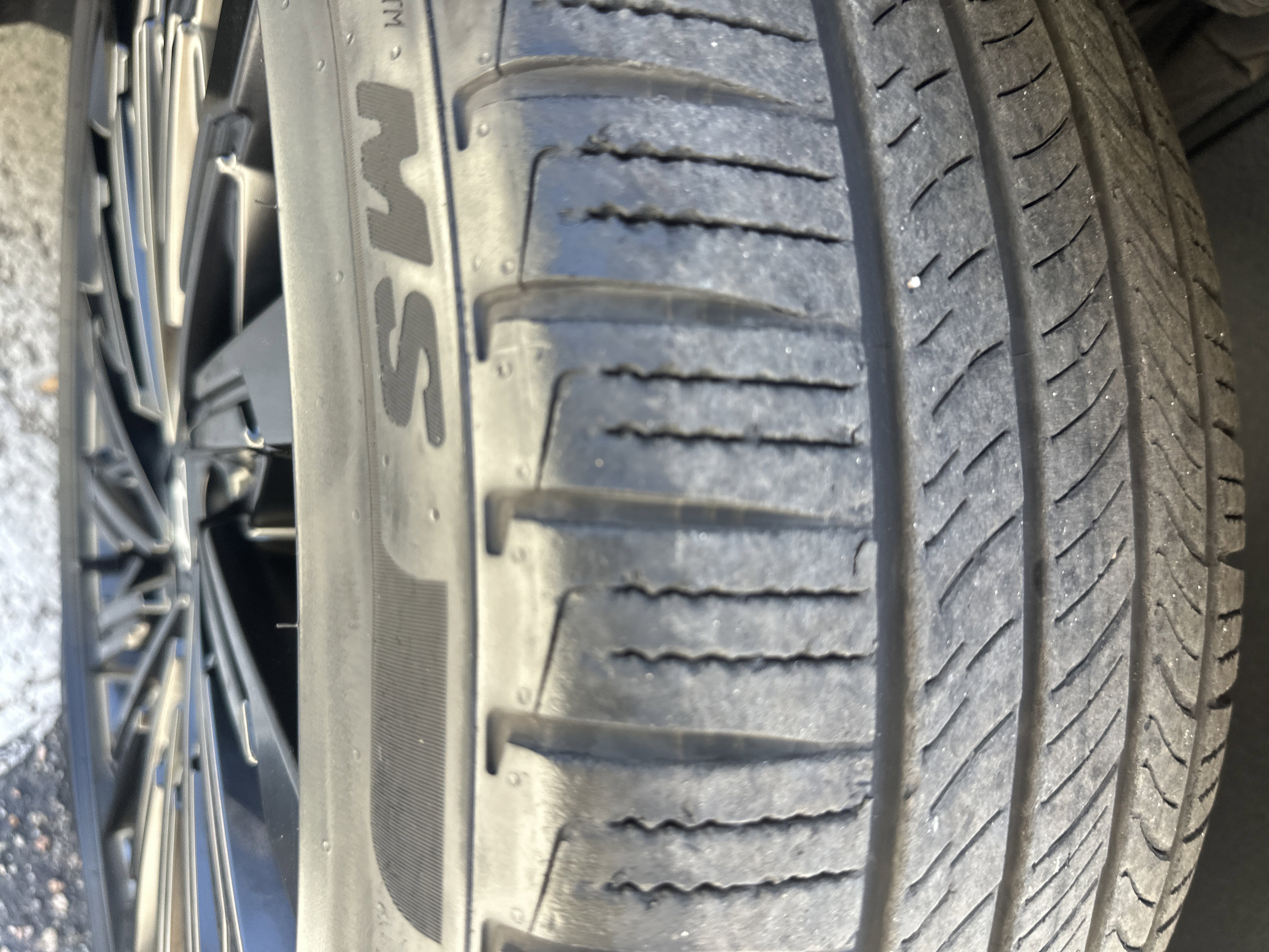 Used 2024 Hyundai Santa Fe Calligraphy image 7