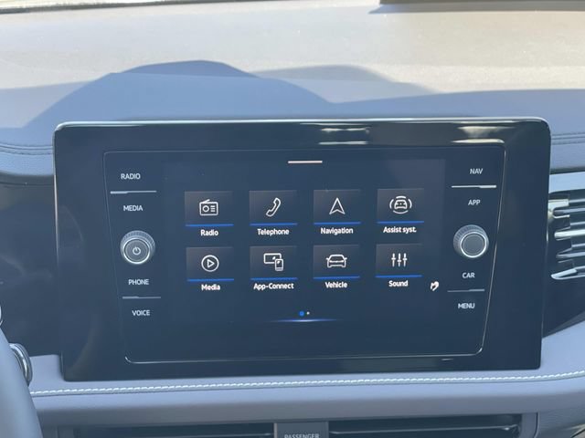 New 2026 Volkswagen Jetta SEL FWD image 12