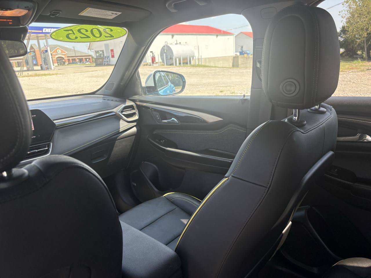 Used 2025 Chevrolet TrailBlazer ACTIV w/ Convenience Package FWD image 28