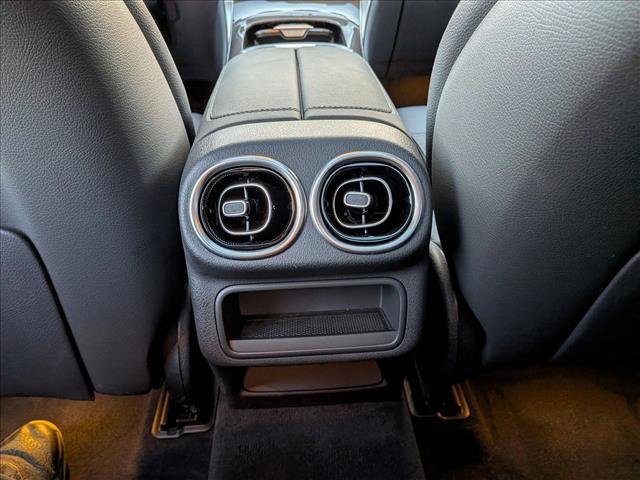 Certified 2026 Mercedes-Benz GLC 300 image 18