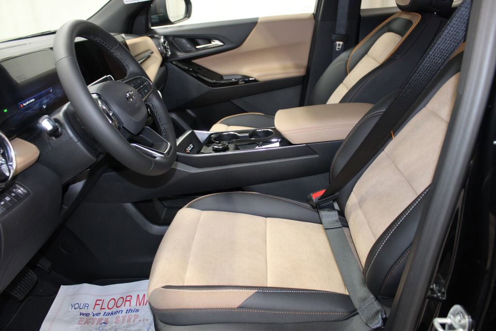 New 2026 Chevrolet Equinox ACTIV w/ Convenience Package III image 12