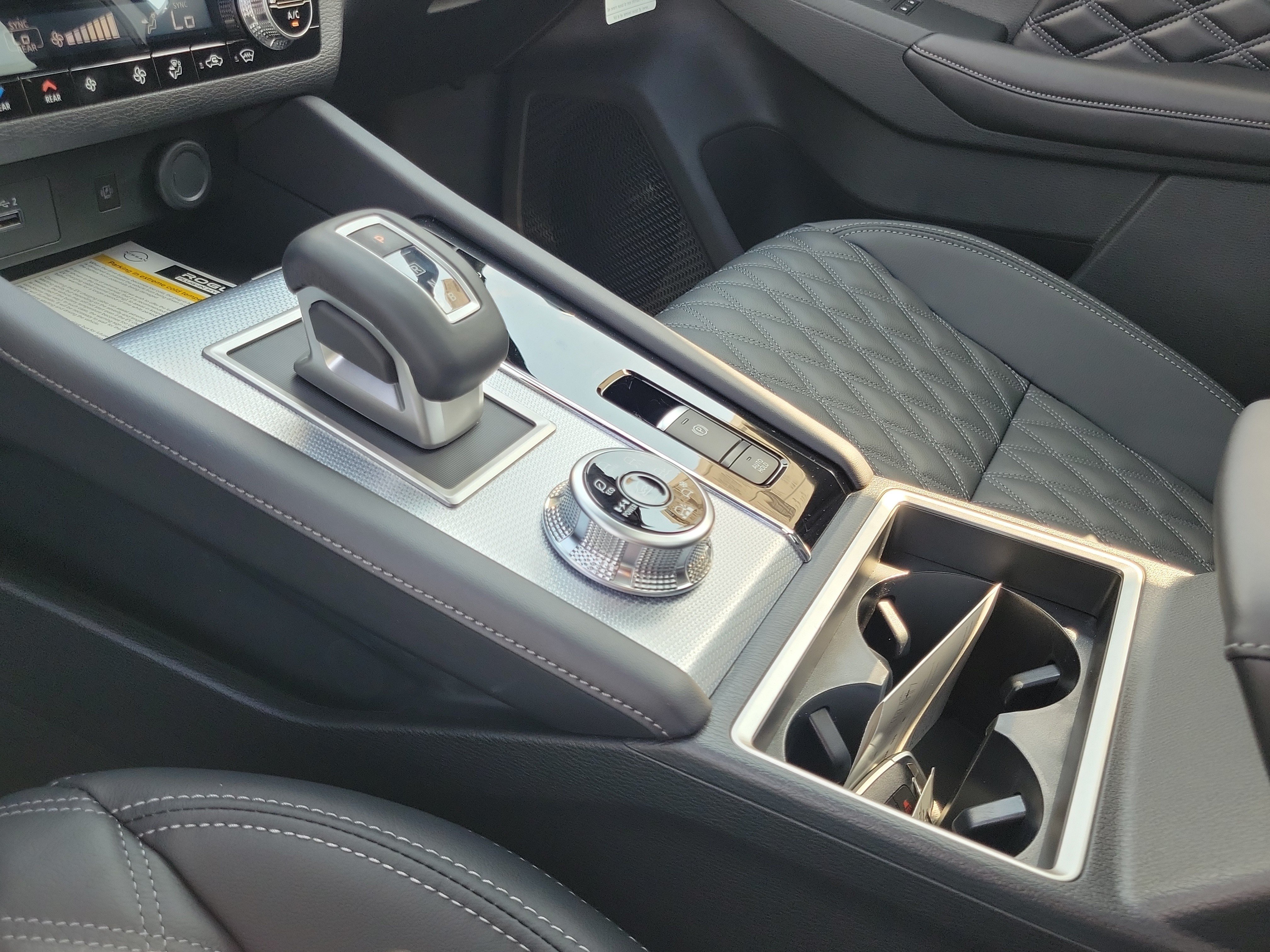 New 2026 Nissan Rogue Platinum AWD/4WD image 29