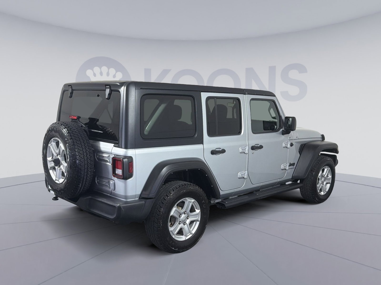 Used 2023 Jeep Wrangler Sport S image 7