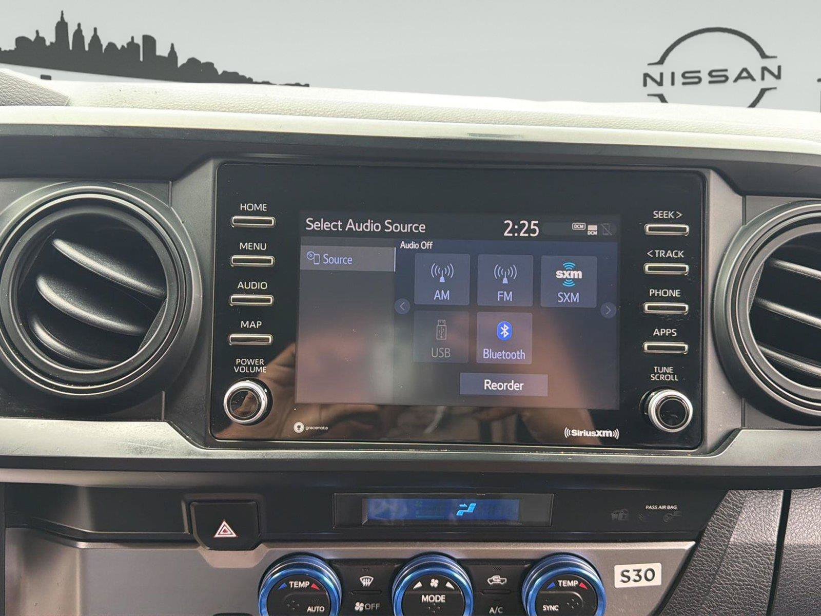 Used 2022 Toyota Tacoma SR w/ SX Package RWD image 16