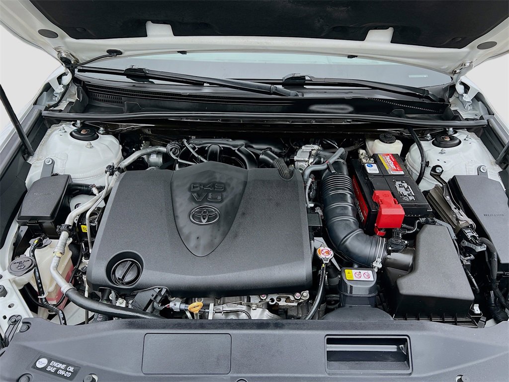 Used 2020 Toyota Camry XSE image 30