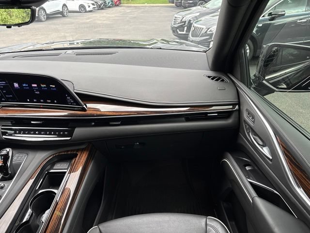 Used 2023 Cadillac Escalade ESV Premium Luxury w/ LPO, Floor Liner Package AWD/4WD image 24