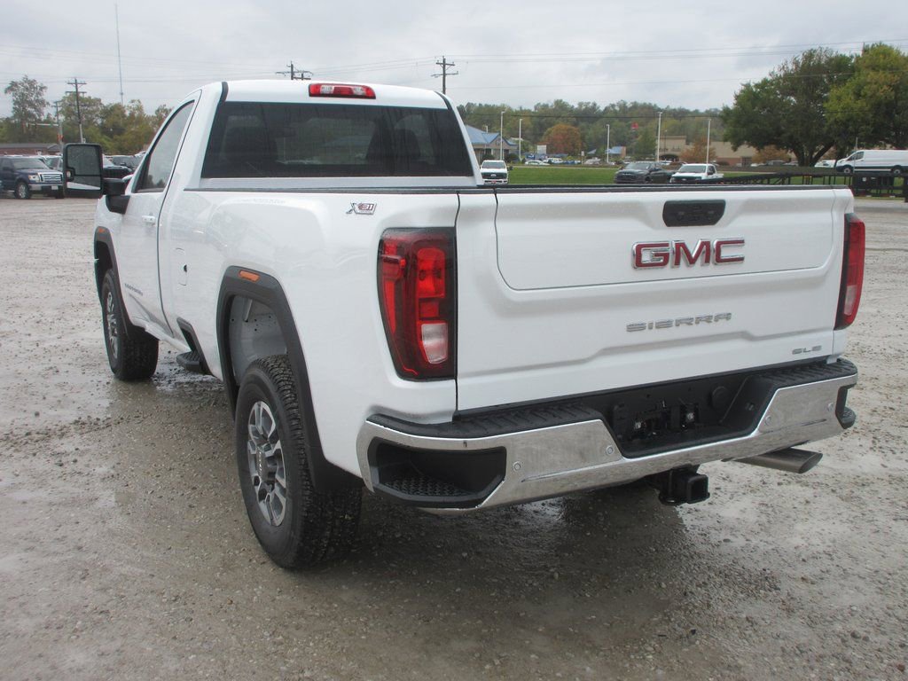 New 2026 GMC Sierra 2500 SLE image 8