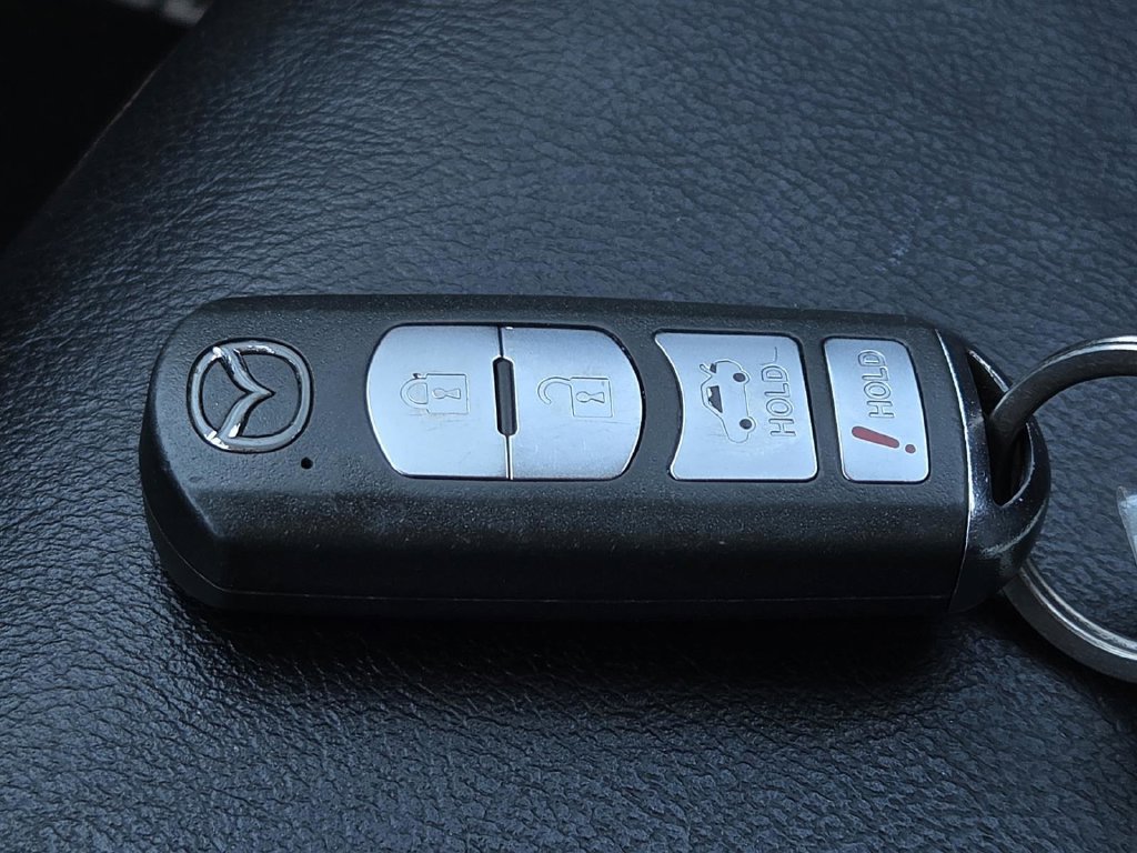 Used 2013 MAZDA MAZDA3 i Grand Touring w/ Tech Pkg FWD image 48