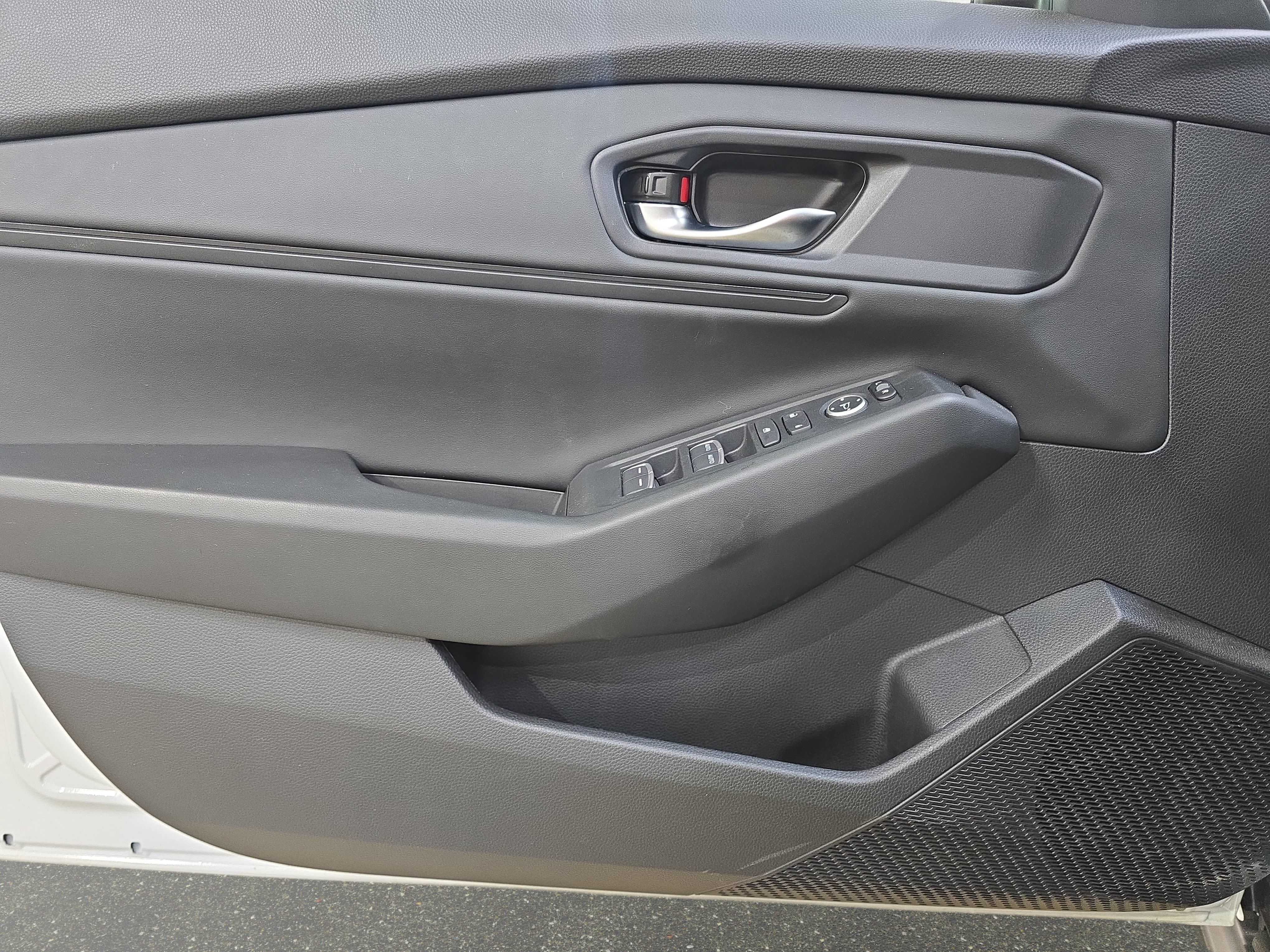 Used 2023 Honda Accord EX image 23