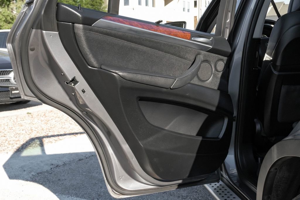 Used 2013 BMW X5 xDrive50i image 51