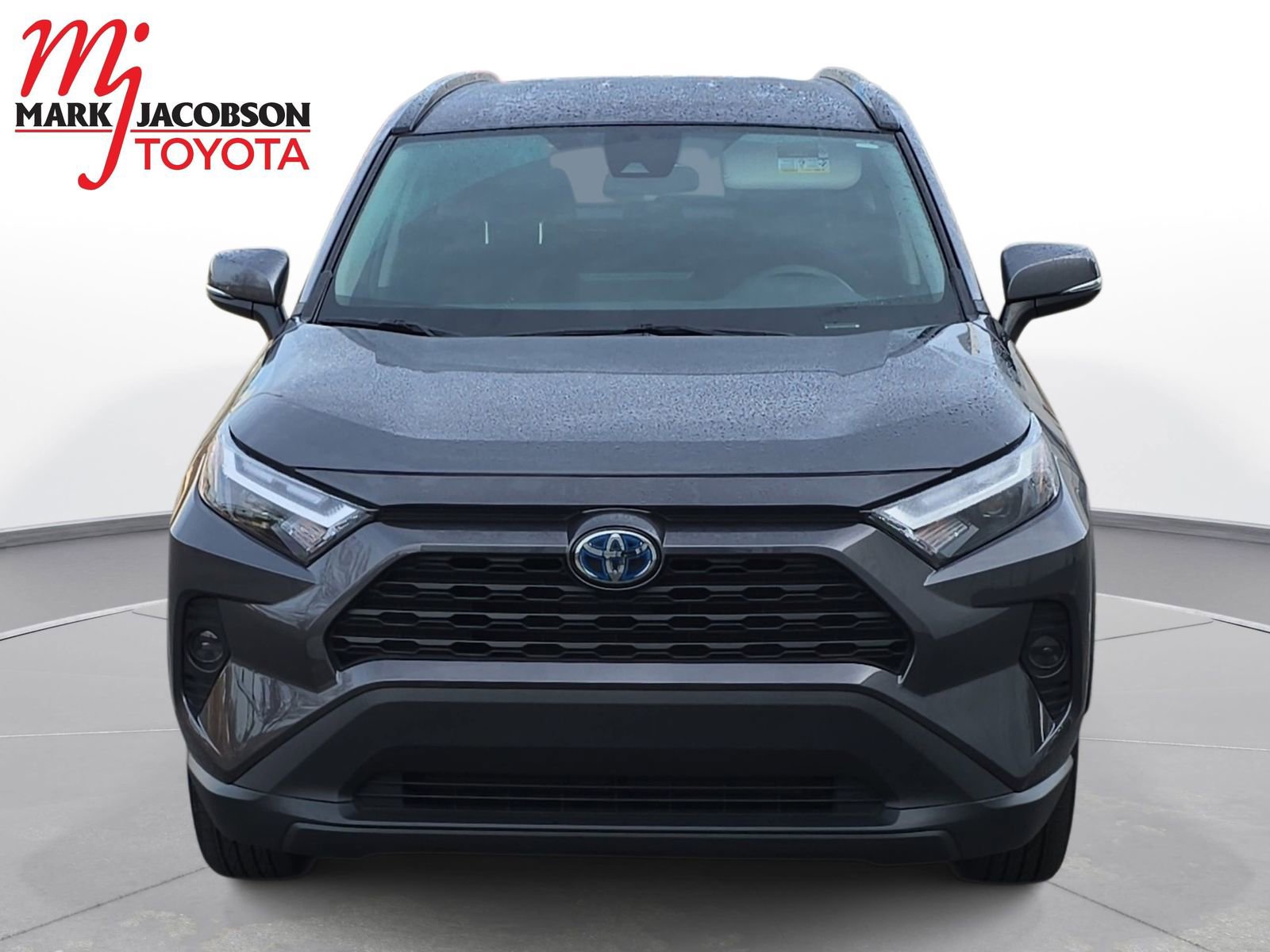 Used 2024 Toyota RAV4 XLE image 3