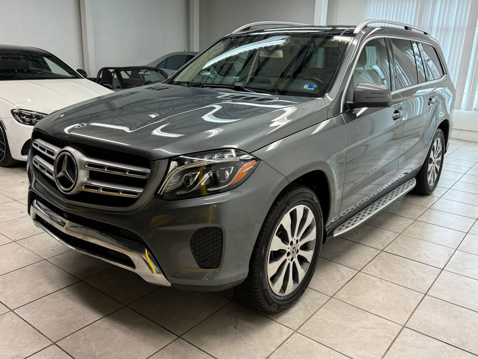 Used 2018 Mercedes-Benz GLS 450 4MATIC image 3