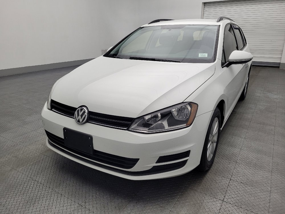 Used 2016 Volkswagen Golf S image 15